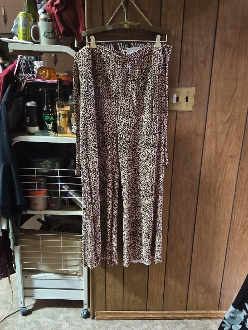 NWT Serra Ladies' Pleated Wide-Leg Pants - Beige Leopard Print (XL)